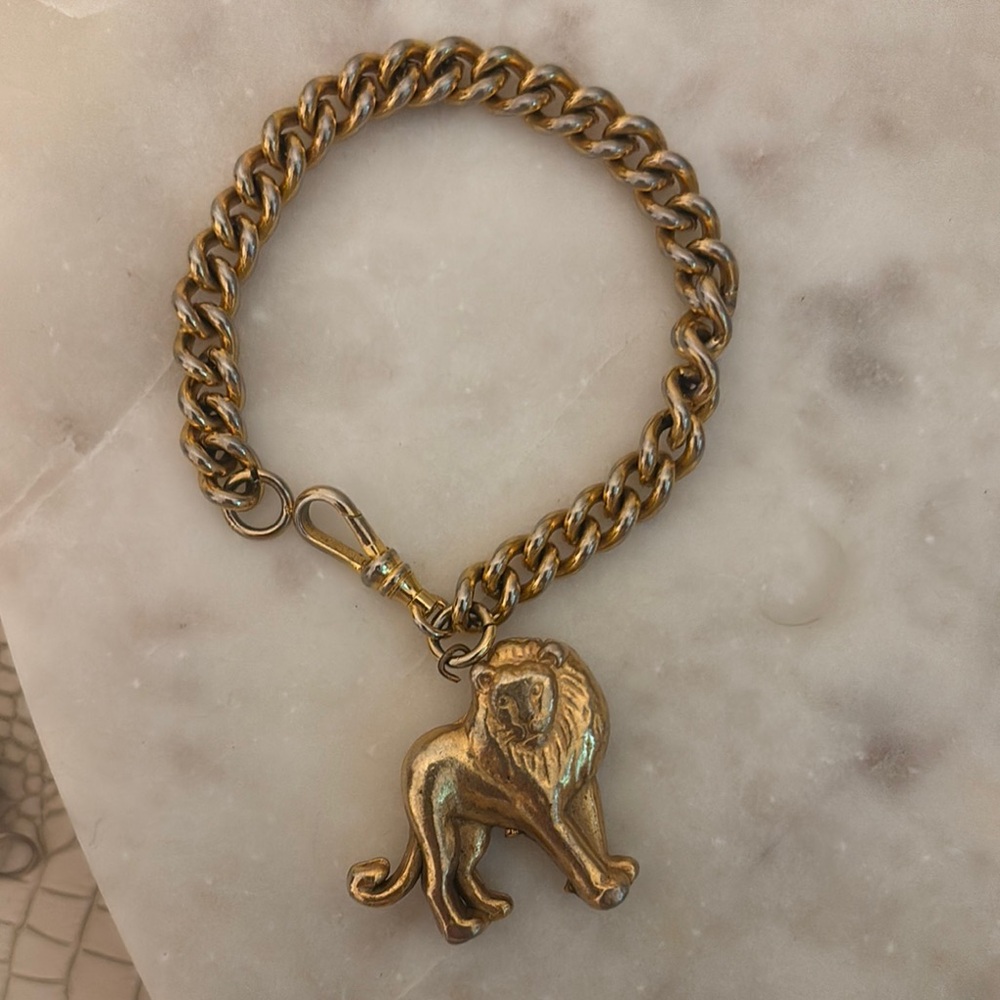Gold Lion Charm Link Bracelet